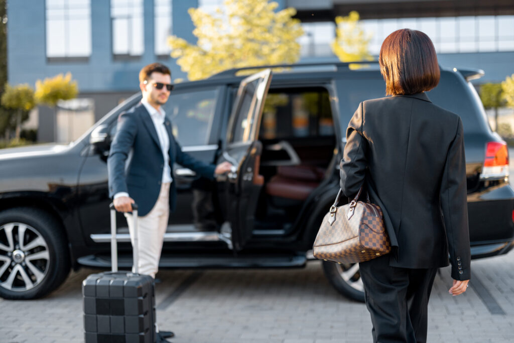Hire a Chauffeur Service in Cape Town | Private Driver Hire Options 5 What to Look for in an Exclusive Chauffeur Service