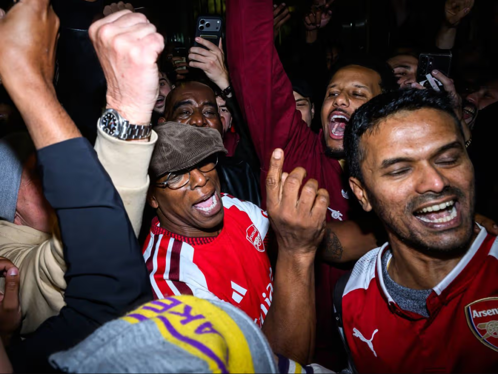 Arsenal Win Premier League Title: Champions After 22 Years 8 Celebrating the Title Win