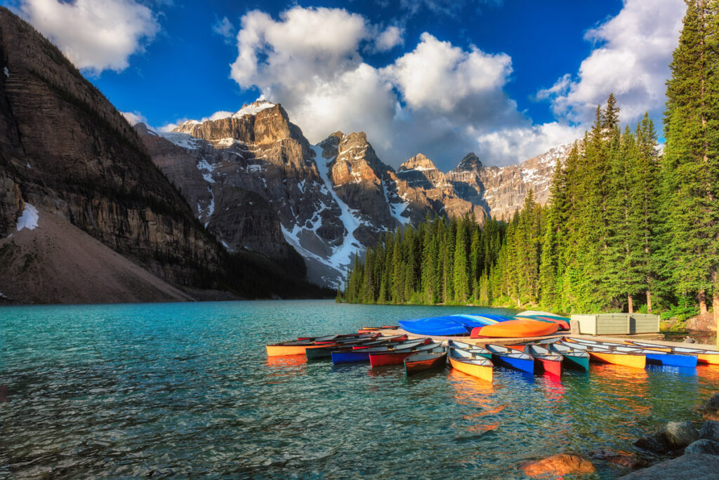 Top Places to Visit in Canada: A Guide to Must-See Destinations 2 Must-See Destinations in Alberta