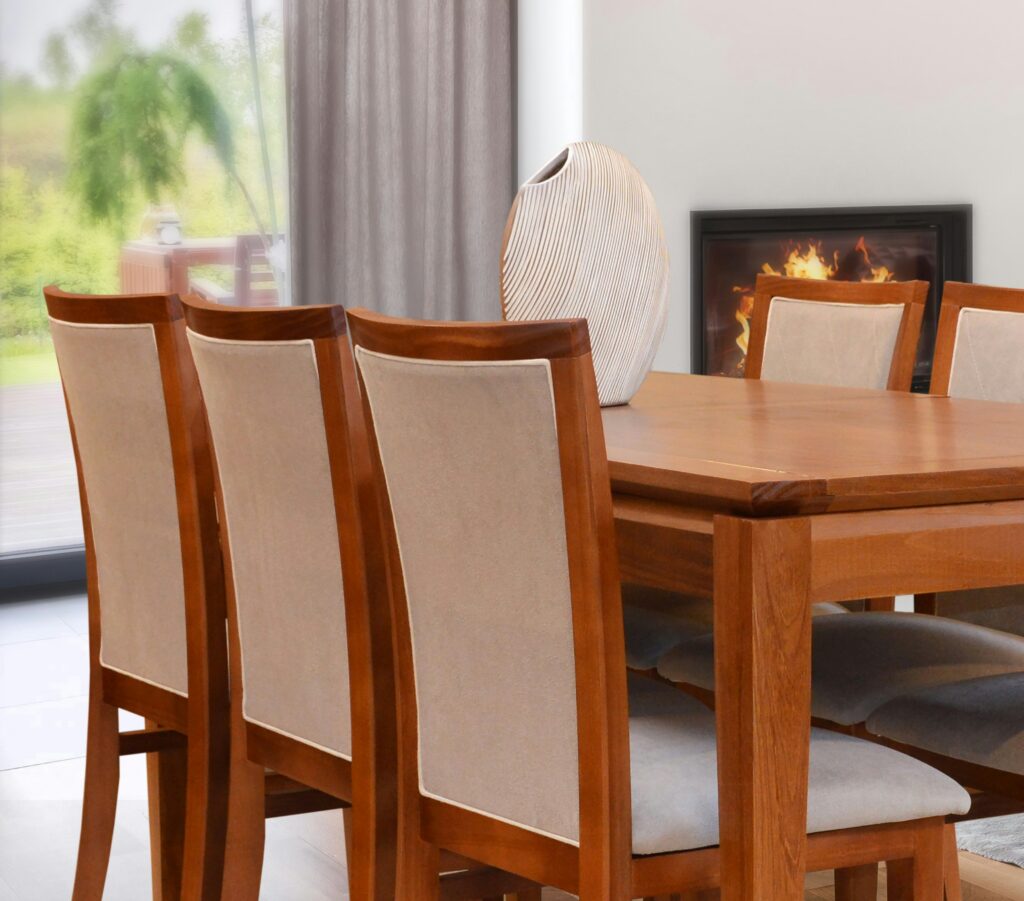 Choosing the Right Dining Table for Your Living Room